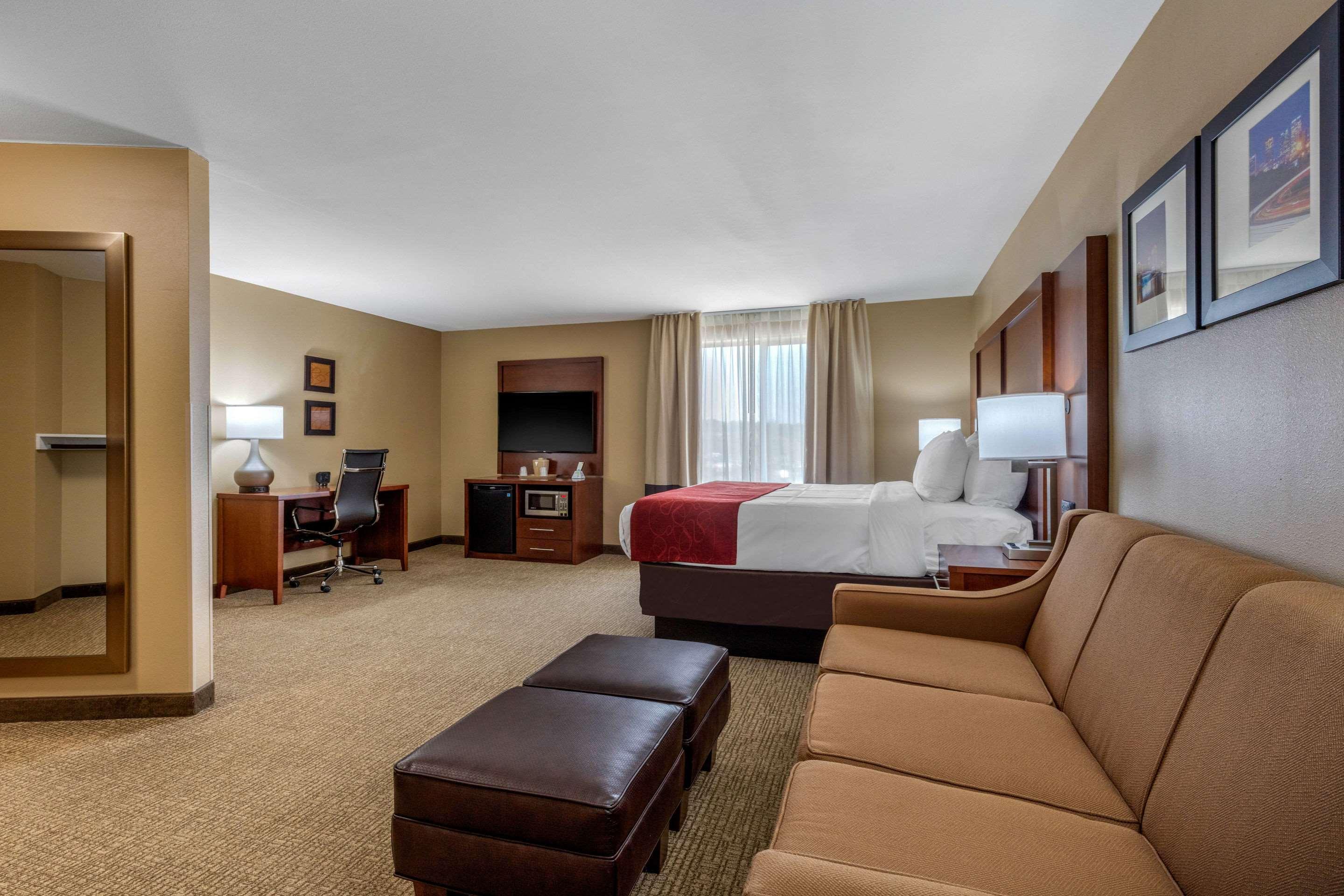 Comfort Suites Pelham Hoover I-65 Экстерьер фото