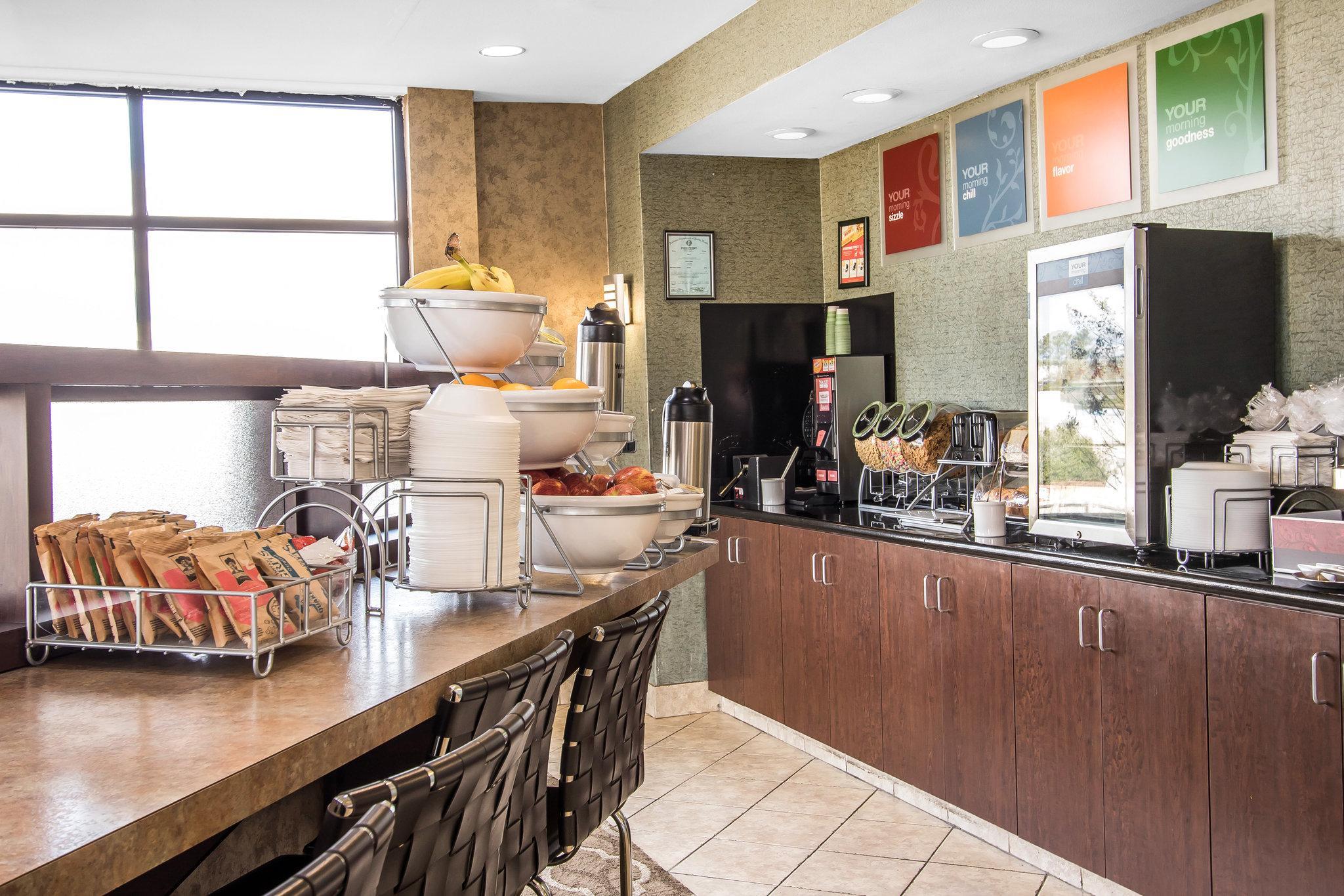 Comfort Suites Pelham Hoover I-65 Экстерьер фото
