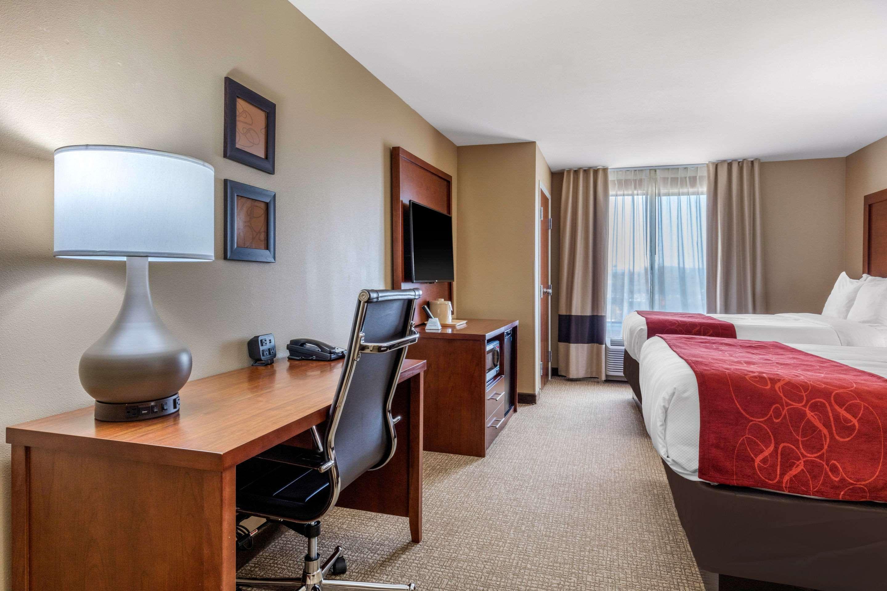 Comfort Suites Pelham Hoover I-65 Экстерьер фото